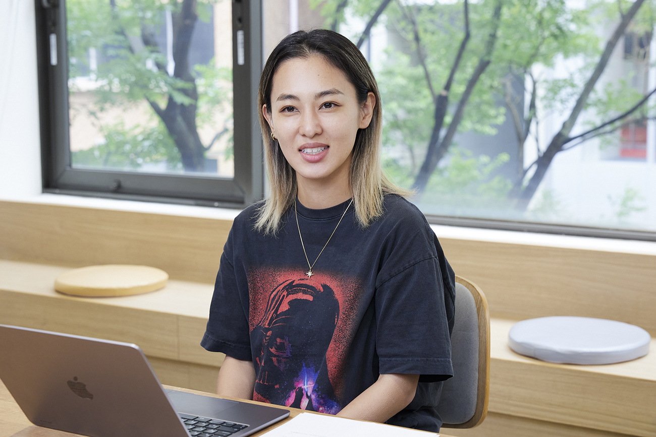 ウィークデー　バックオフィス業務　担当者