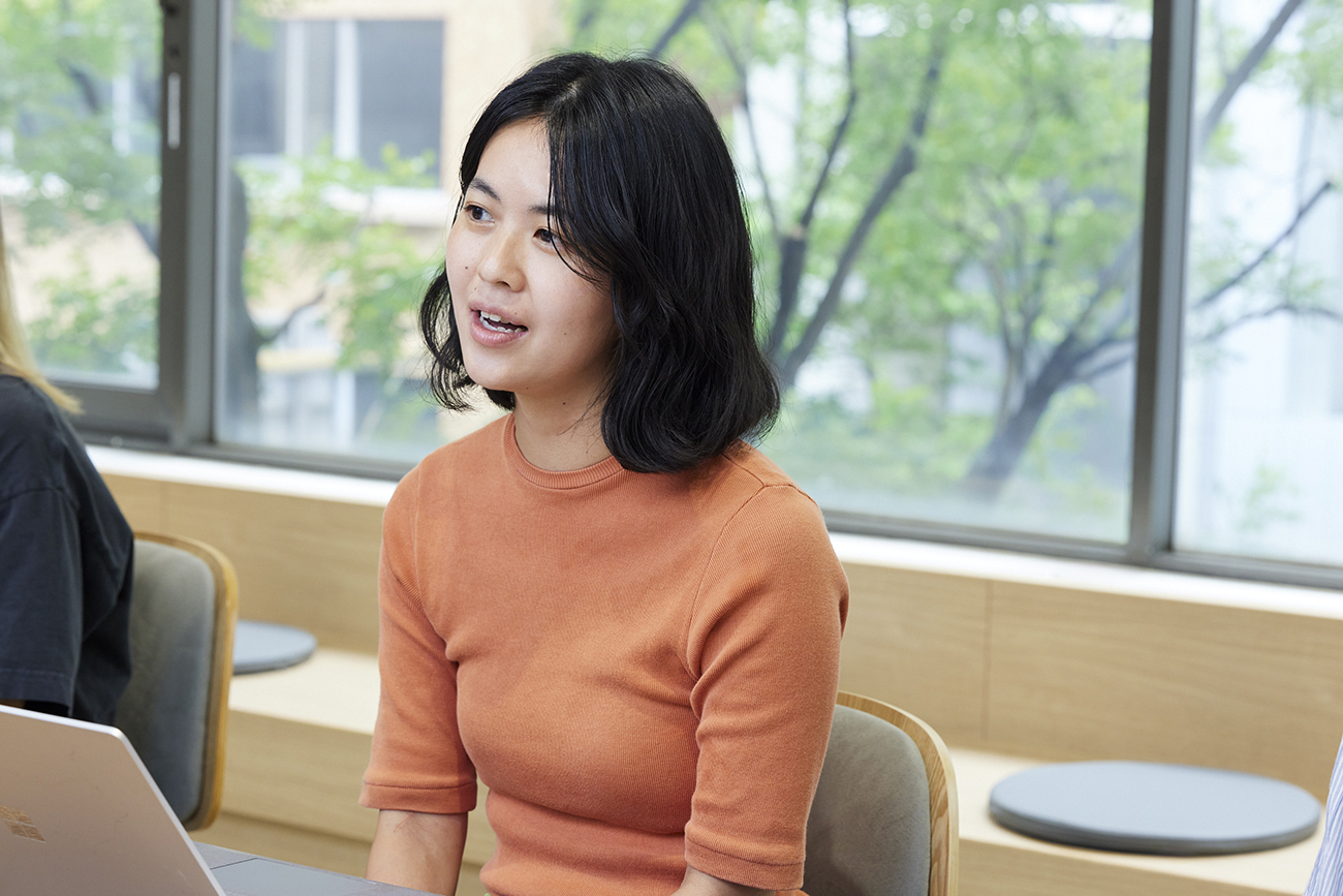 ウィークデー　バックオフィス業務　担当者