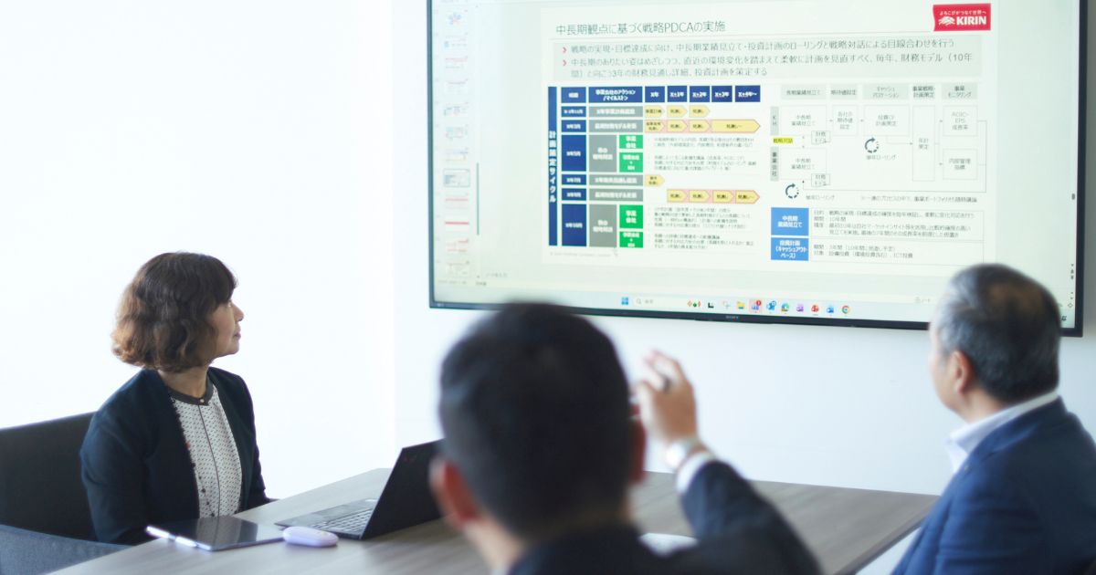 画像を説明するテキストなくても可