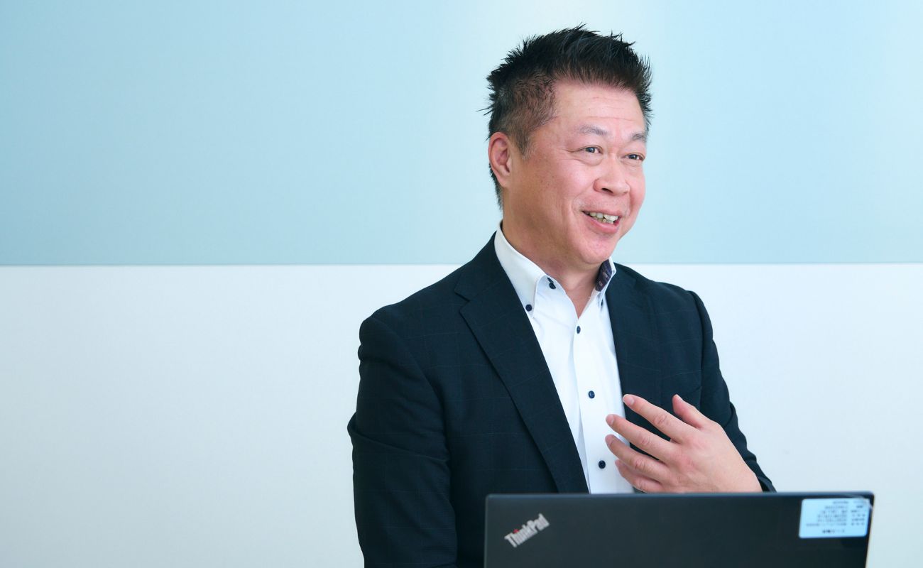 画像を説明するテキストなくても可