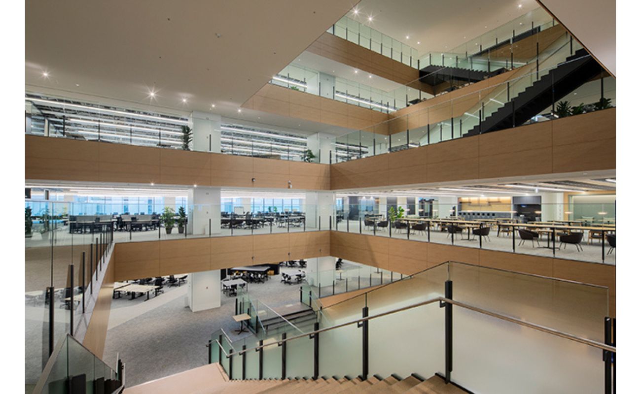 画像を説明するテキストなくても可