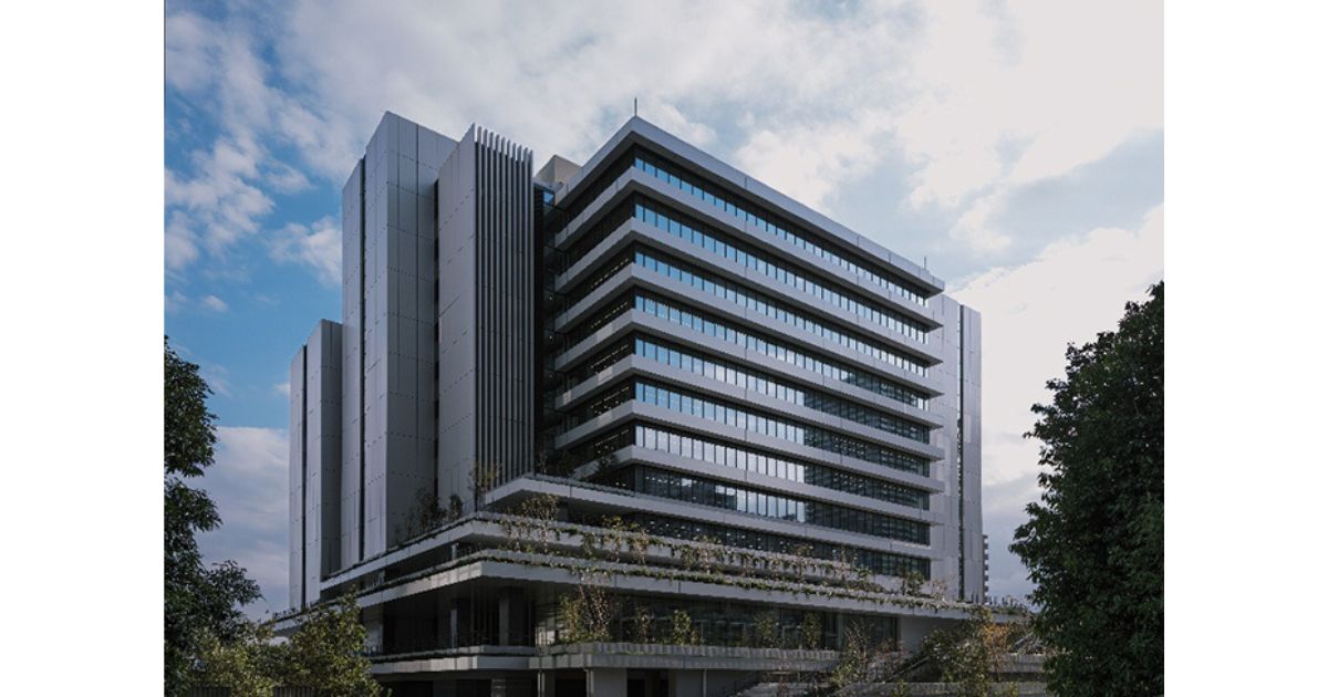 画像を説明するテキストなくても可