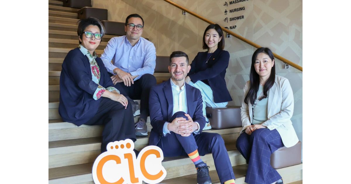 画像を説明するテキストなくても可