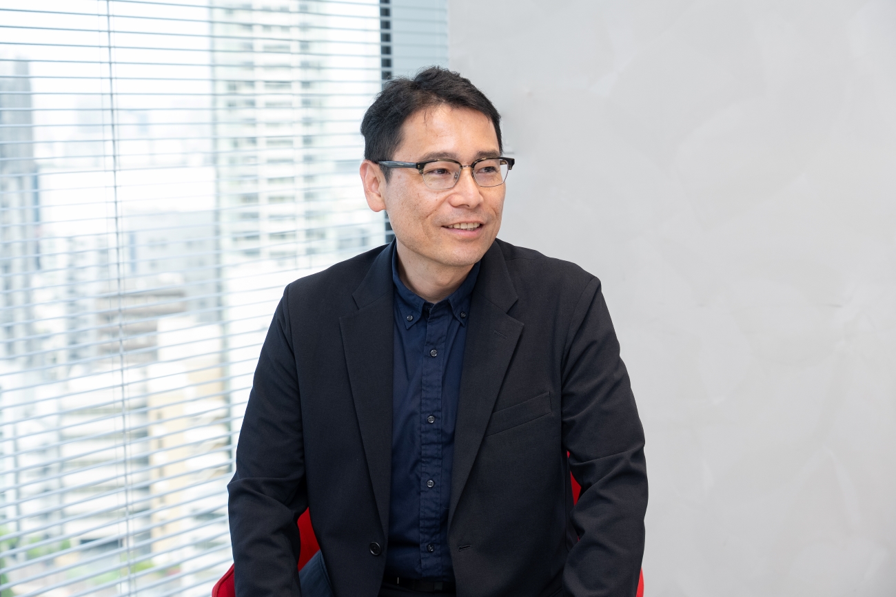 堀川亮氏